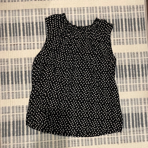 Velvet by Graham & Spencer, Size S, Black Sleeveless Blouse with White Polo Dits - Picture 3 of 4